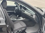 BMW 320-9