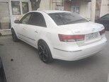 Hyundai Sonata-16