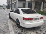 Hyundai Sonata-9