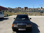 Mercedes 190-1