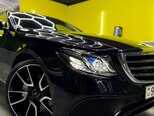 Mercedes E 300-5