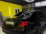 Mercedes E 300-13