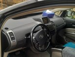 Toyota Prius-5