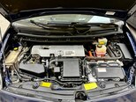 Toyota Prius-13
