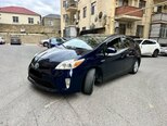 Toyota Prius-8