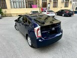 Toyota Prius-7