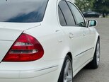 Mercedes E 320-7