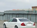 Mercedes E 320-4