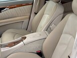Mercedes E 320-13