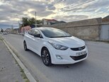 Hyundai Elantra-2