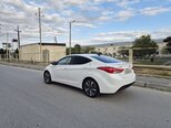 Hyundai Elantra-4