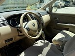 Nissan Tiida-9