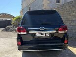 Toyota Land Cruiser-4