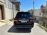 Toyota Land Cruiser-5