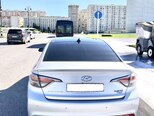 Hyundai Sonata-2