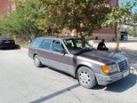 Mercedes 230 TE-4