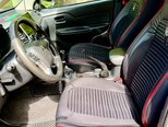 Mitsubishi L200-10