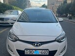 Hyundai i20-2