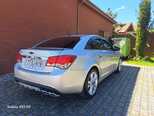 Chevrolet Cruze-18