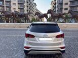 Hyundai Santa Fe-11