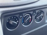 Ford Transit-10