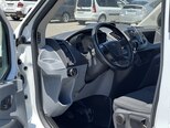 Ford Transit-9