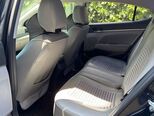 Hyundai Elantra-17