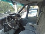 Ford Transit-6