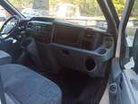 Ford Transit-10