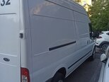 Ford Transit-12
