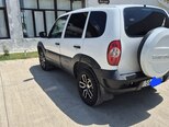 Chevrolet Niva-9