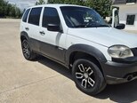 Chevrolet Niva-12