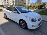 Hyundai Accent-2
