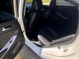 Hyundai Accent-11