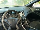 Hyundai Sonata-4