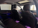 Mercedes E 300 d-12