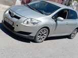 Toyota Auris-4