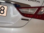 Hyundai Sonata-16