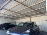 Tesla Model 3-1