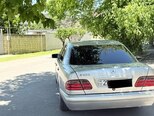 Mercedes E 280-3