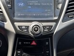 Hyundai Elantra-15