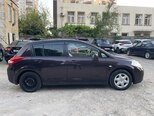 Nissan Tiida-4