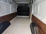 Ford Transit-11