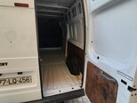 Ford Transit-9