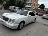 Mercedes E 220-16