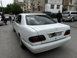 Mercedes E 220-9
