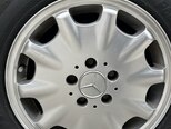 Mercedes E 220-3