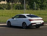Hyundai Elantra-7