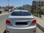 Hyundai Accent-6