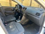 Volkswagen Polo-8